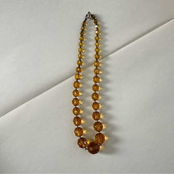 VINTAGE | Yellow Glass Choker Necklace - Picture 2 of 5